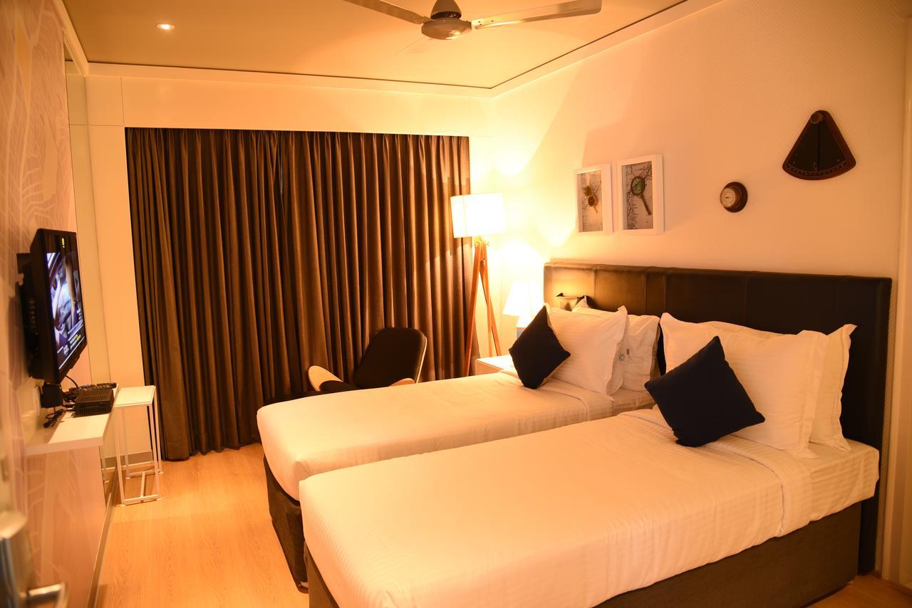The Port Hotel Visakhapatnam Exterior foto
